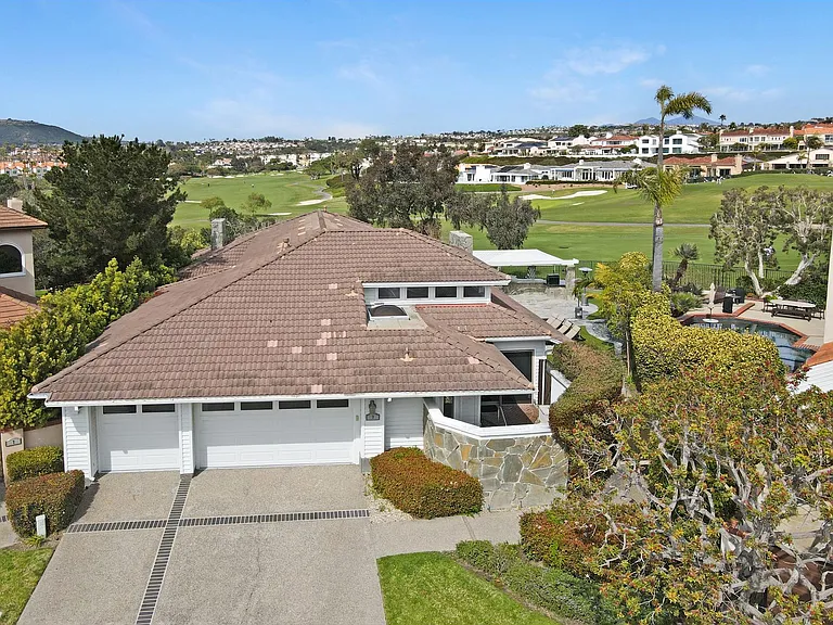 9 Andalucia Dr — Photo 40