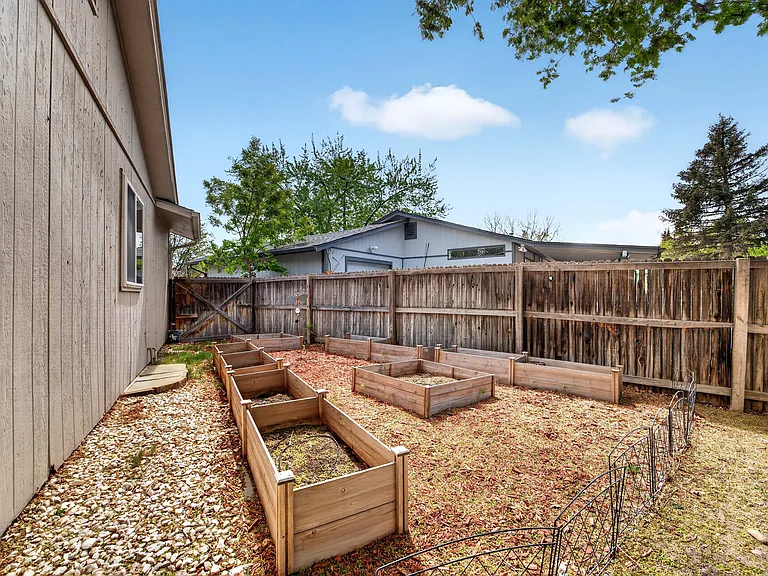 8741 Field Pl — Photo 16