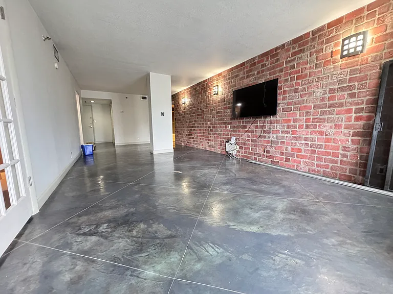400 E Colonial Dr #108 — Photo 7