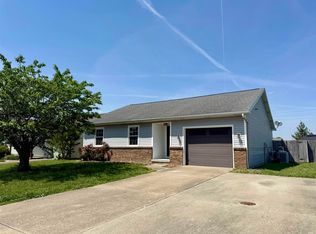 6340 Country Ln, Evansville, IN 47715
