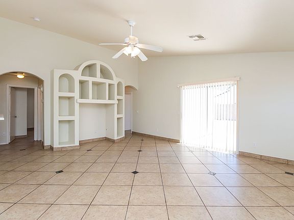 3rd image of 8629 W El Caminito Dr