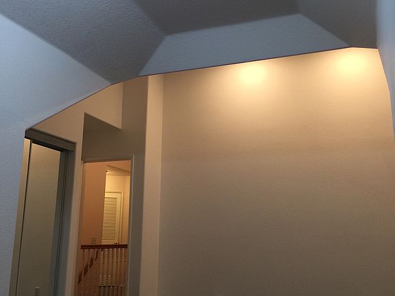 2nd image of 904 NE 157th Ave