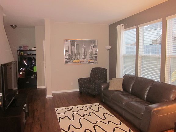 3rd image of 1542 N 208th Ter
