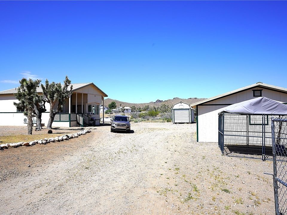 1st image of 16949 N Knoll Drive