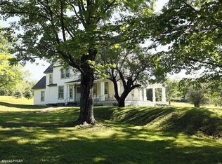 273 Willoway Rd, Starlight, PA 18461