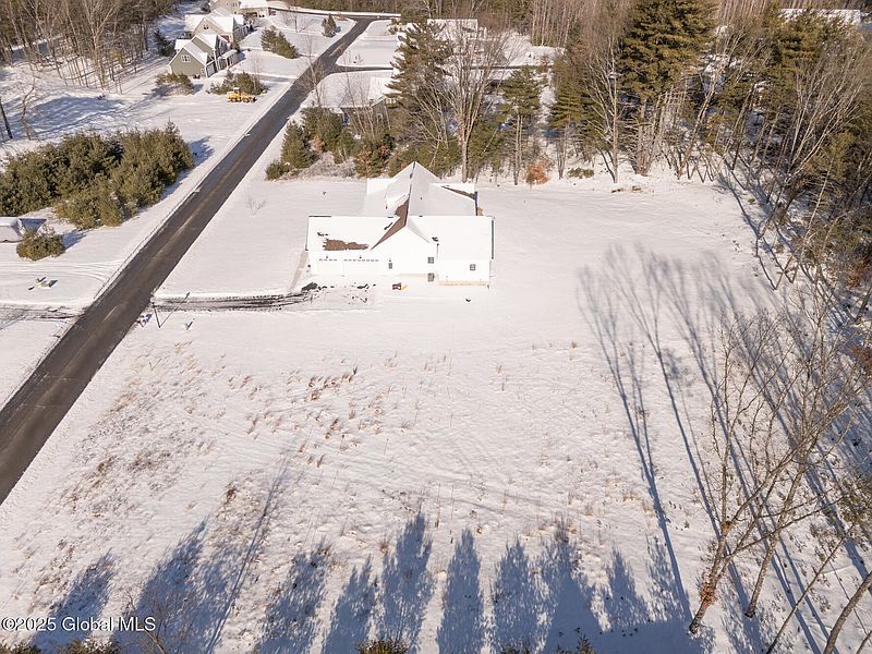 5th image of 30 Macory Way