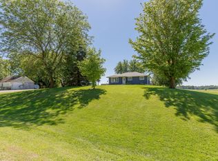 9960 40th St W, Webster, MN 55088