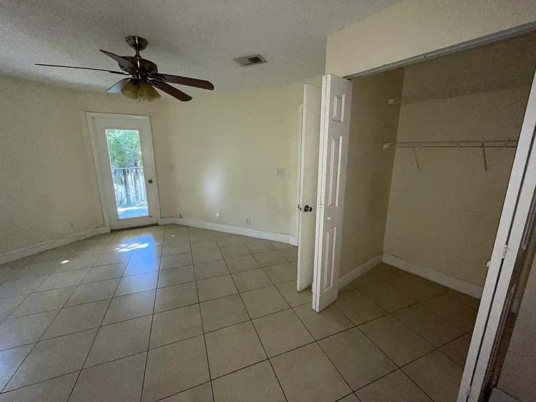 9999 Summerbreeze Dr #915 — Photo 35