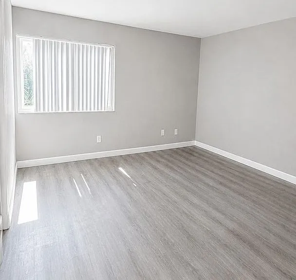 14689 Nordhoff St — Photo 19