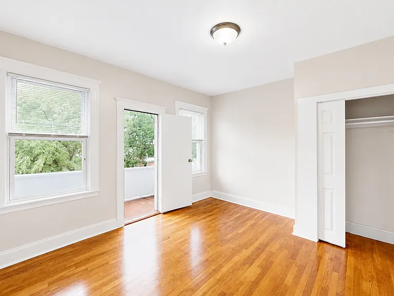 50 Willowwood St #33 — Photo 18
