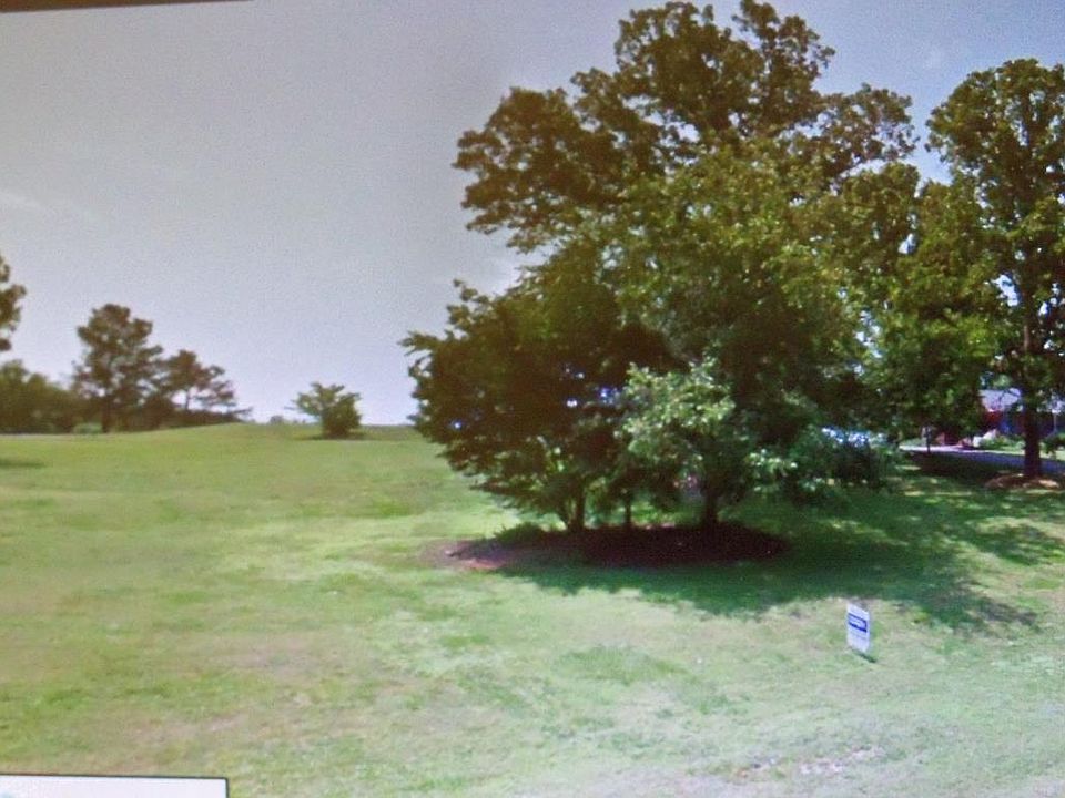1st image of 121 Dunes Dr