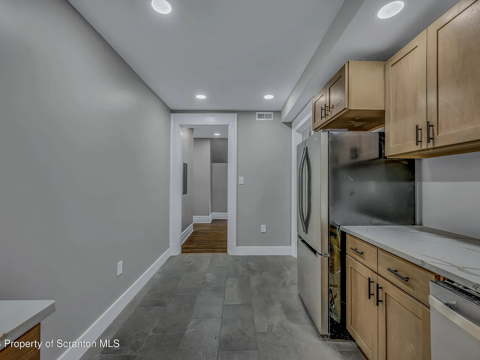 1 bed, 1.0 bath, 754 sqft, $1,295 — Photo 4