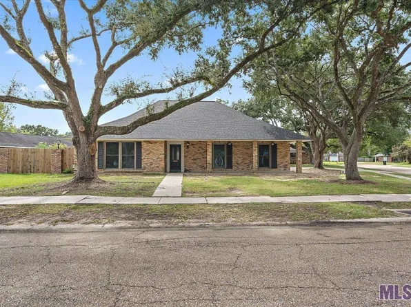 1302 Braeburn Dr, Baton Rouge, LA 70815