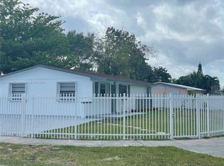 11250 Caribbean Blvd, Miami, FL 33157