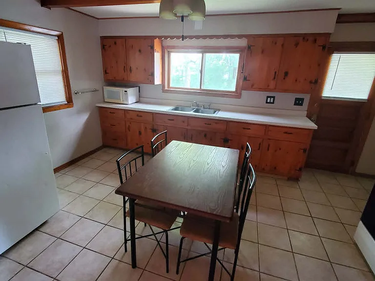 208 W Candise St — Photo 13