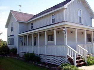 8551 S Barry Rd, Ashley, MI 48806