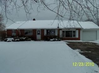 946 W Fair Oaks Rd, New Castle, IN 47362