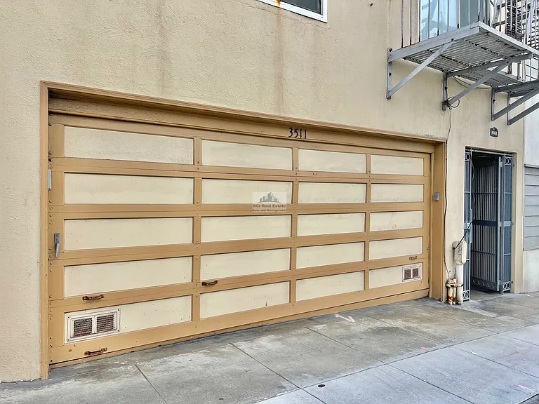 3511 Taraval St #4 — Photo 15
