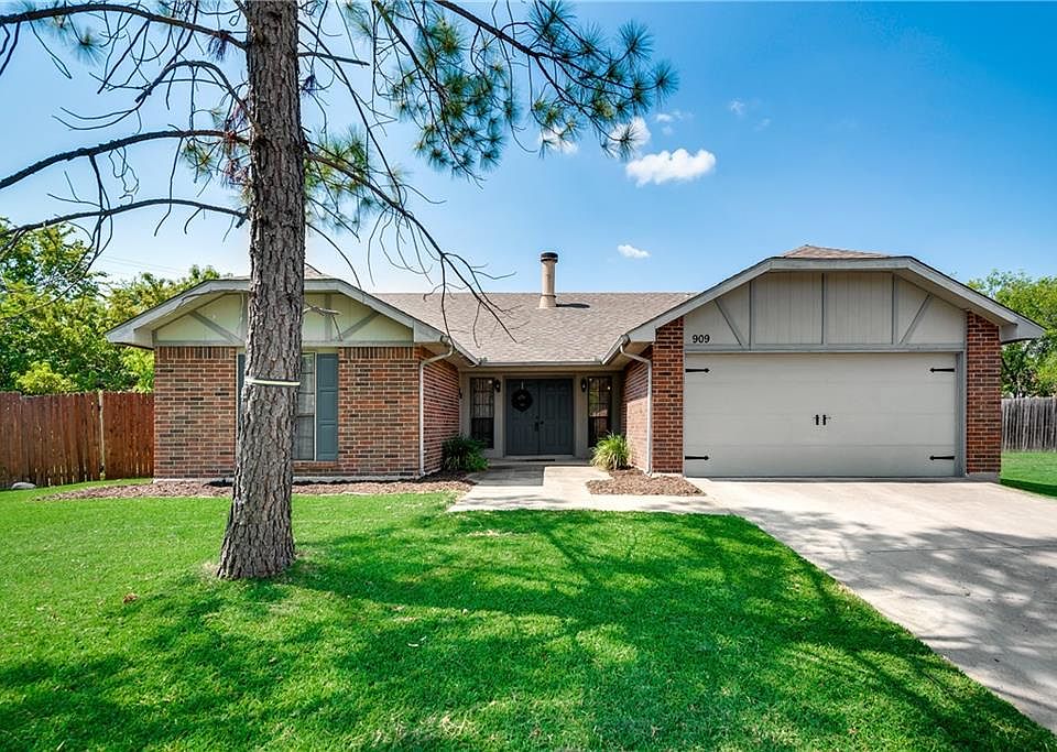 1st image of 909 Camino Ct