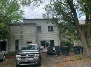 206 N Palmyra Dr, Virginia Beach, VA 23462