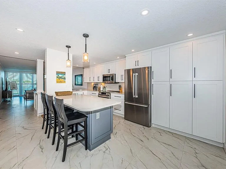 6083 Bahia Del Mar Cir #159 — Photo 8