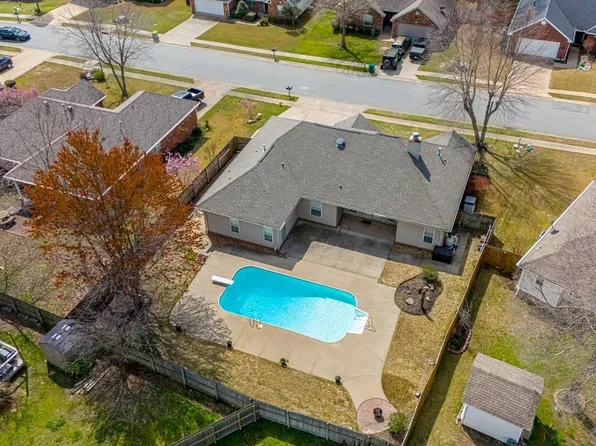 4006 Mockingbird Cv, Benton, AR 72015