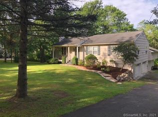 44 Rockwell Rd, Bethel, CT 06801