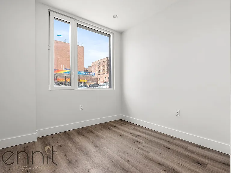 125 Kings Hwy #1C — Photo 10