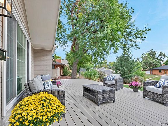 3rd image of 3224 S Ivy Way