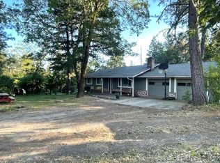 2604 Chapman Creek Rd, Cave Junction, OR 97523