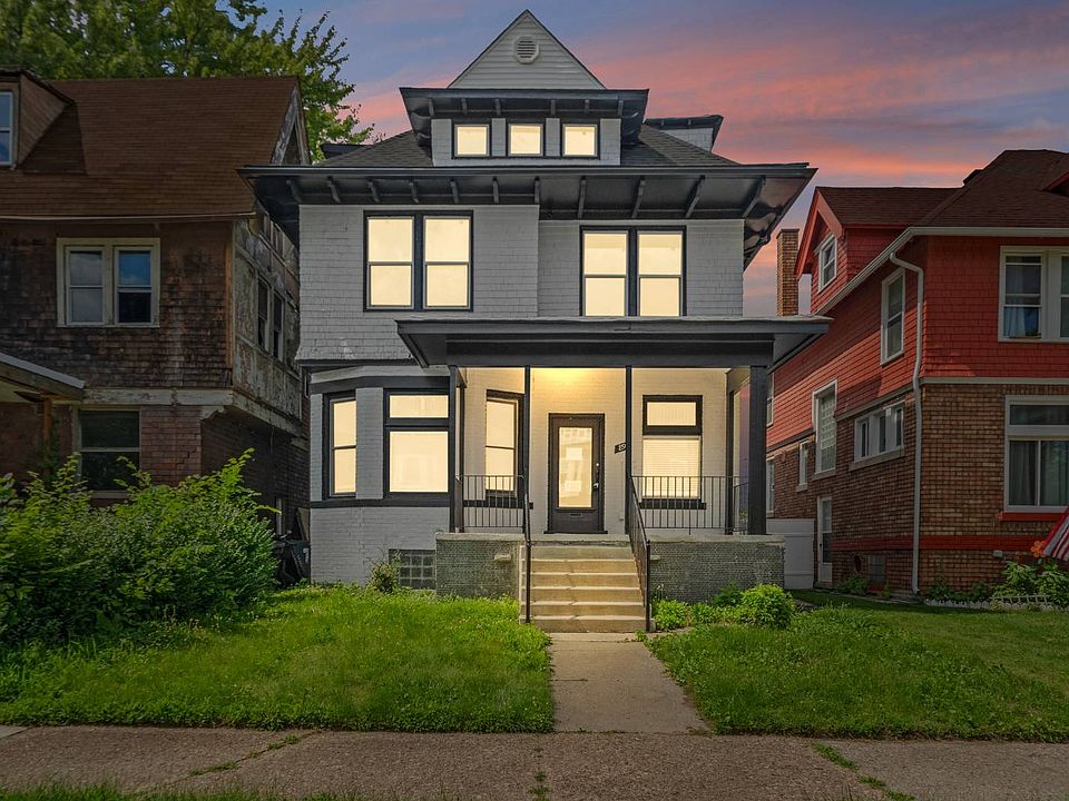 1st image of 89 Hague St