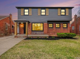 327 Normandy Rd, Royal Oak, MI