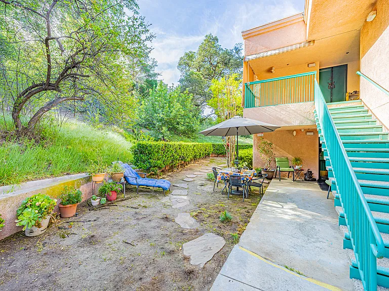 22815 Market St #110 — Photo 25