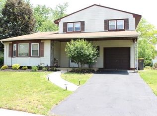 17 Owens Rd, Old Bridge, NJ 08857