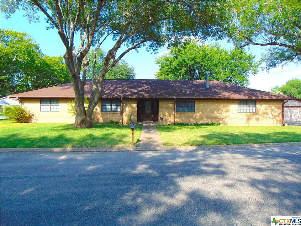 1st image of 1805 Cody Dr