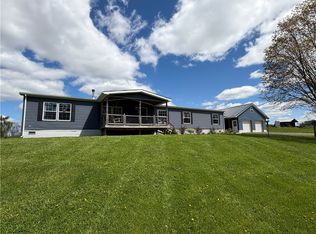 137 Poverty Ln, New Berlin, NY 13411