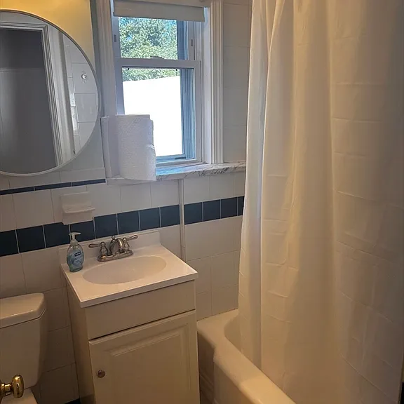 109 Coleridge St #1 — Photo 10