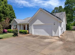 204 Day Break Ct, Taylors, SC 29687