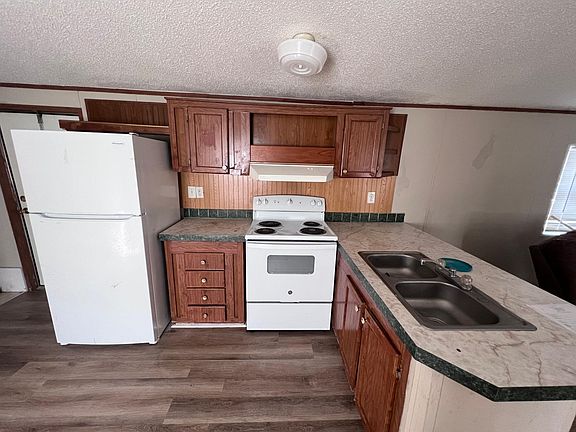 2nd image of 4126 Tiger Creek Ln