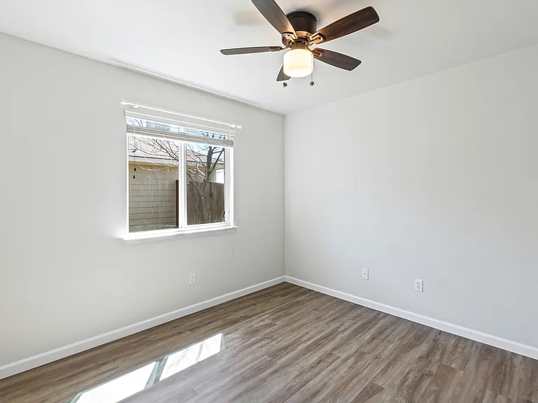 7807 Fieldstone Dr — Photo 21