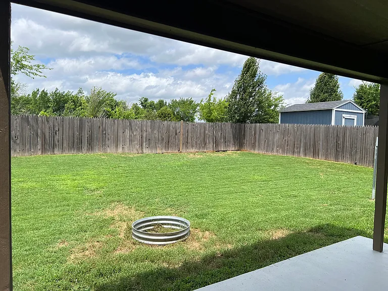 1117 S Catalina Dr — Photo 14