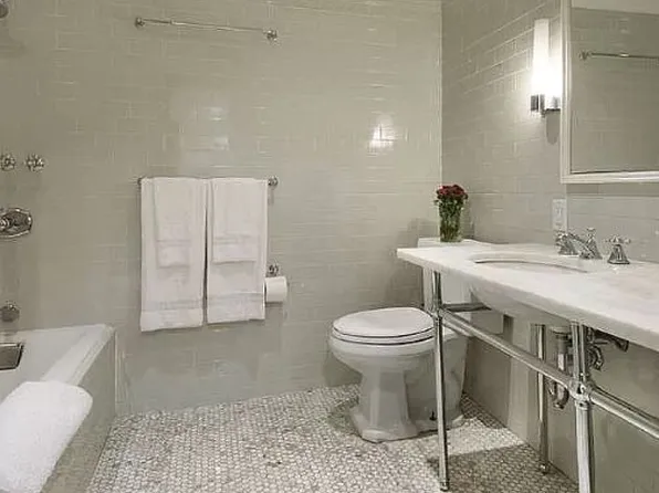 13 East 9th Street image 17 of 26