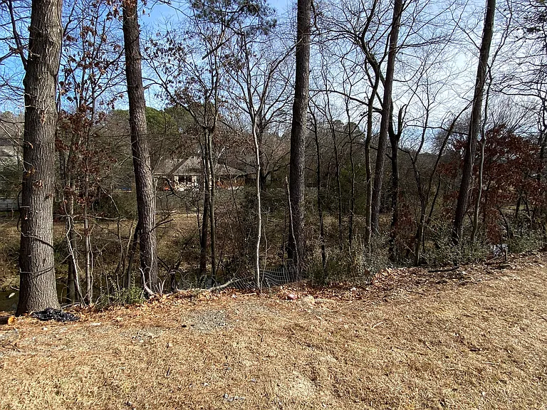 815 Brookside Dr — Photo 21