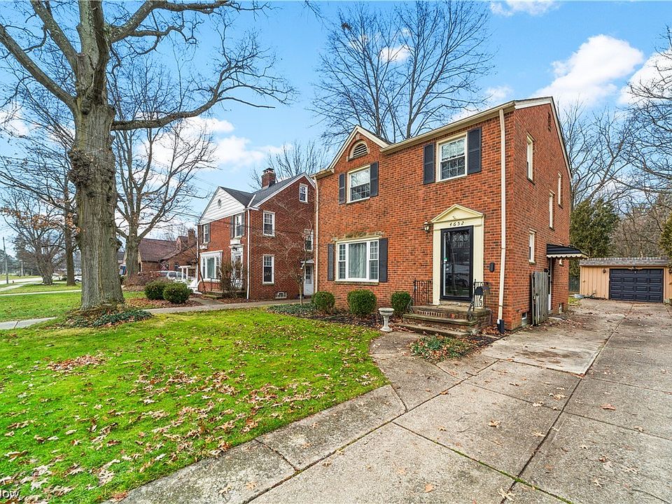 4652 W Park Dr, Fairview Park, OH 44126 Zillow