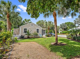 2400 Ridgeway Ave, West Palm Beach, FL 33401