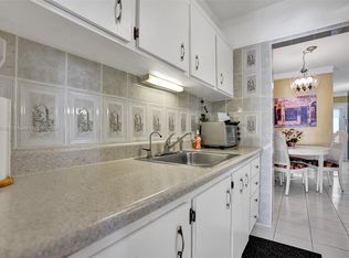 16750 NE 14th Ave APT 108, Miami, FL 33162