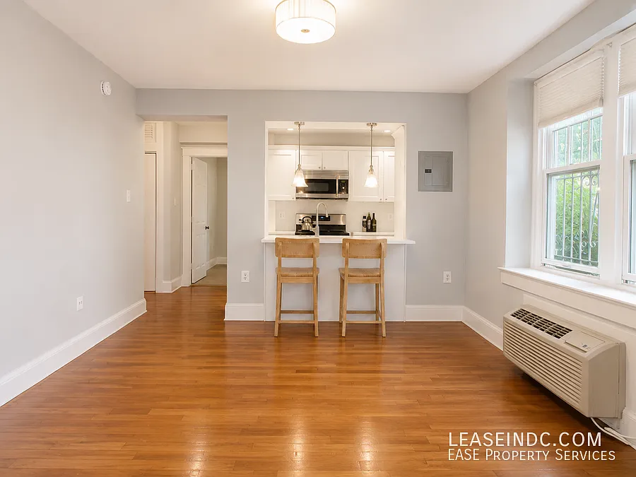 1 bed, 645 sqft, $2,300 — Photo 4