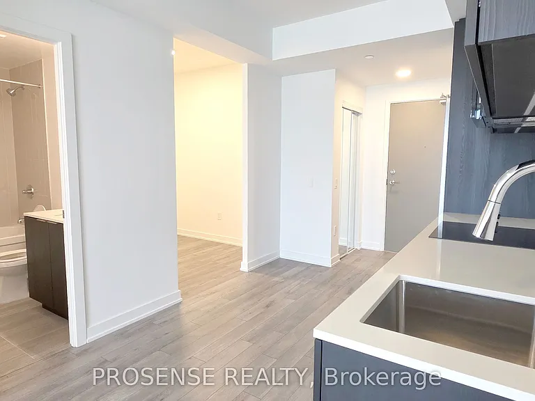 15 Skyridge Dr #703 — Photo 15