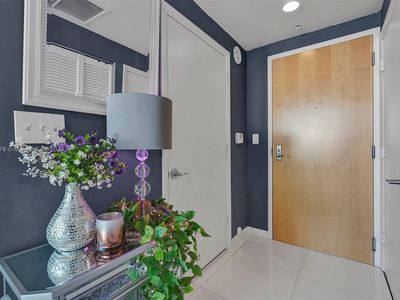 244 Biscayne Blvd APT 646, Miami, FL, 33132