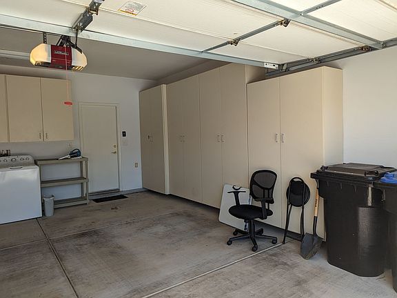 5th image of 559 Carmel Valley St
